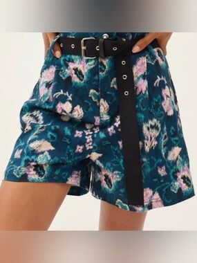 Maria Cher Mataro Amal Short